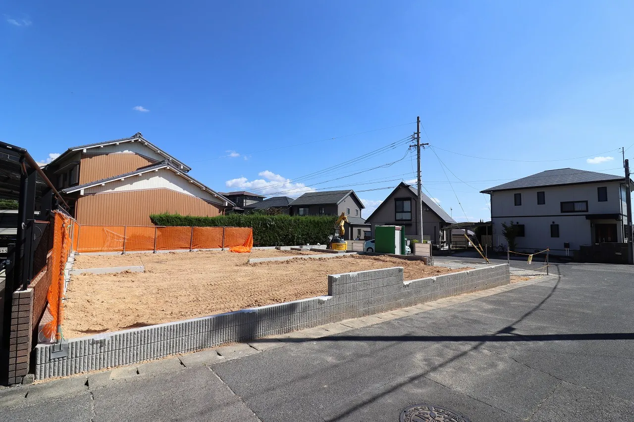 造成後