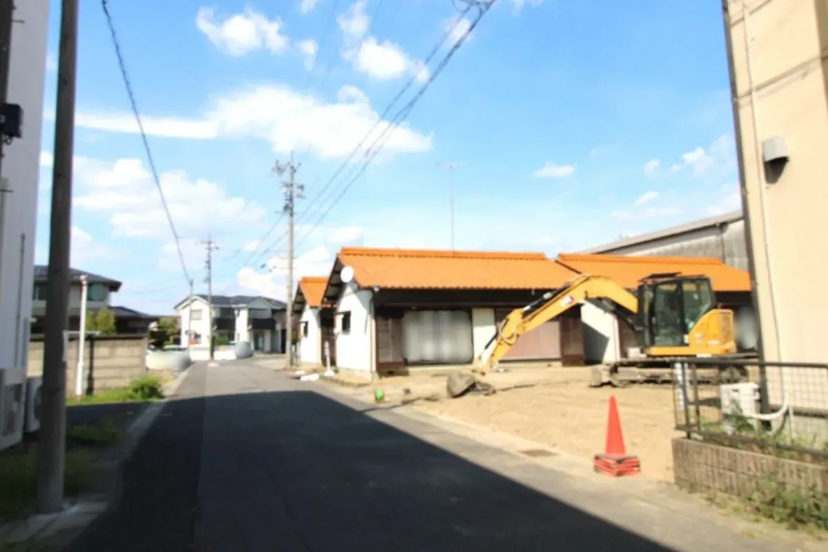 8月22日撮影 西側道路(南→北)