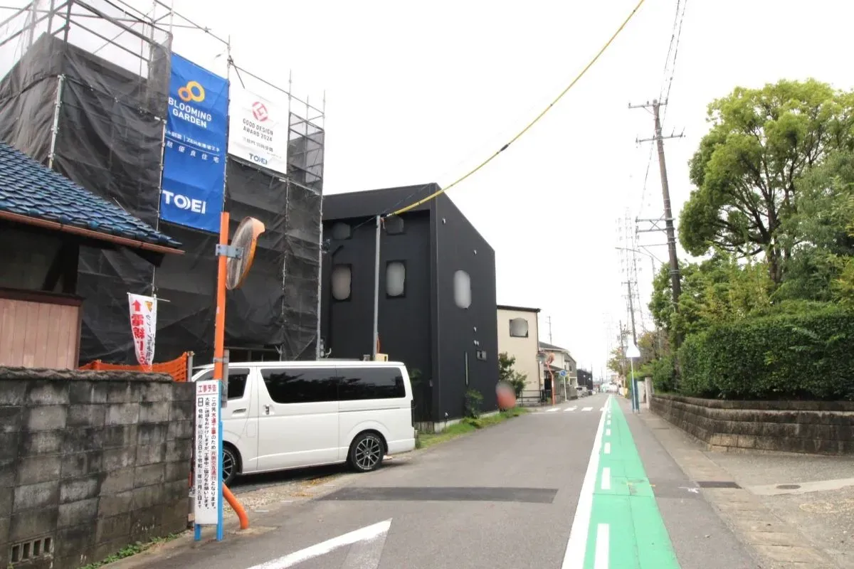10月4日撮影 北側道路(東→西)