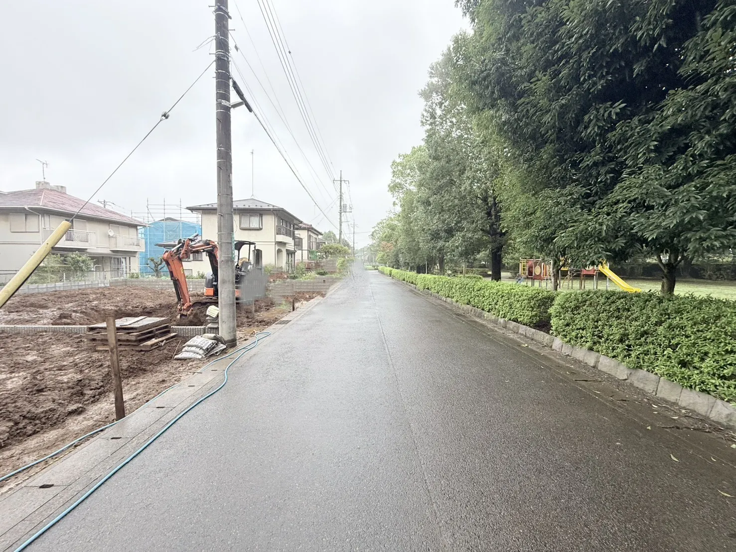 【前面道路　約6.0m】