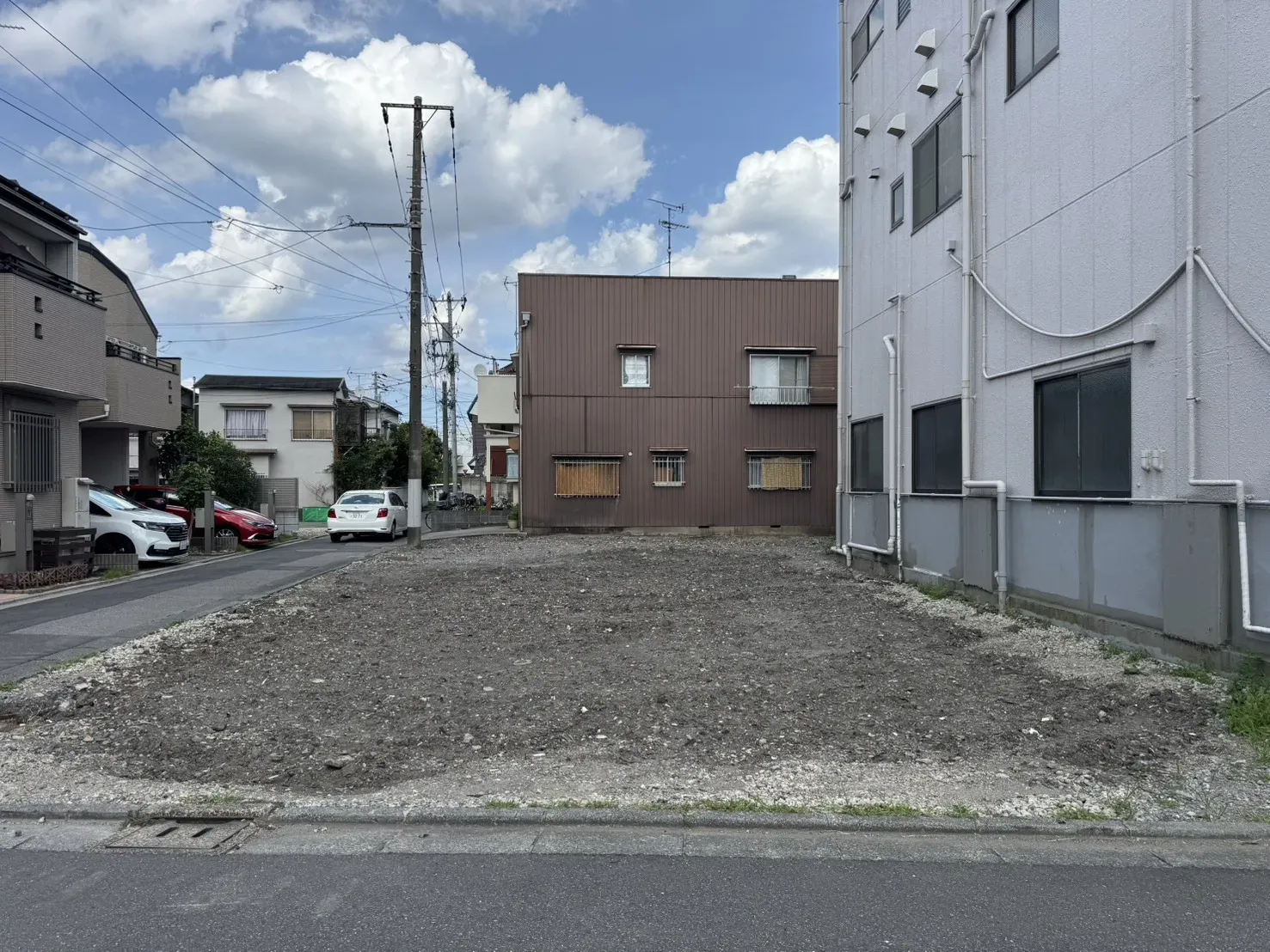 販売現地