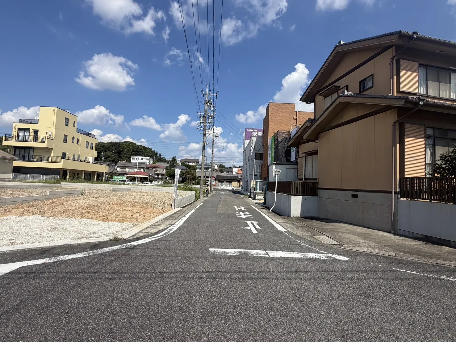 【前面道路】2026年9月24日撮影
東側約6.4m公道