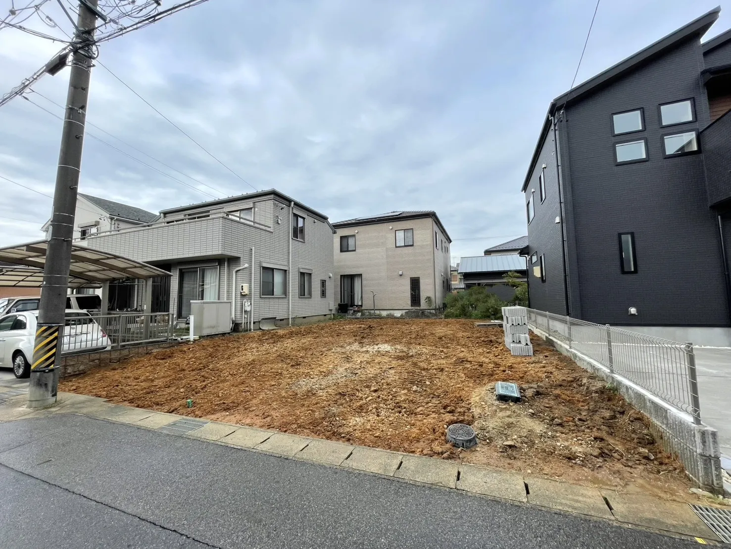 販売現地