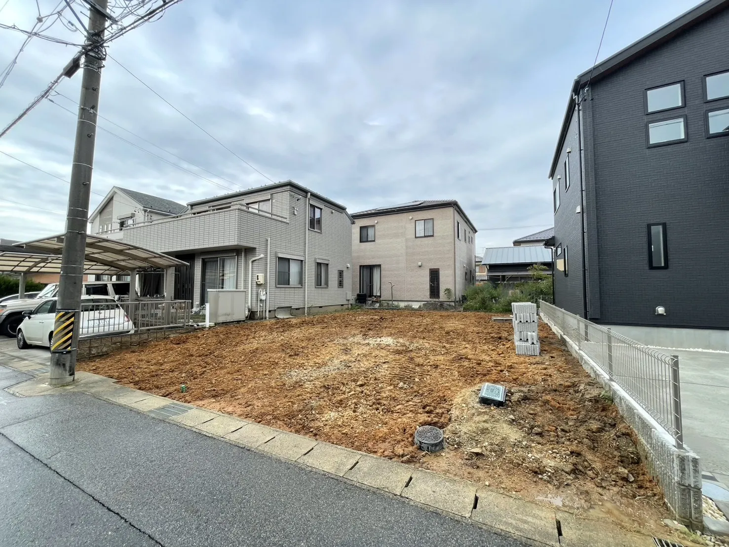 販売現地