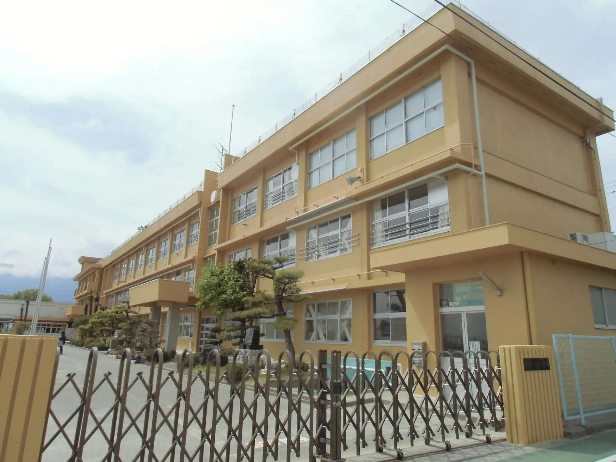 玉幡小学校