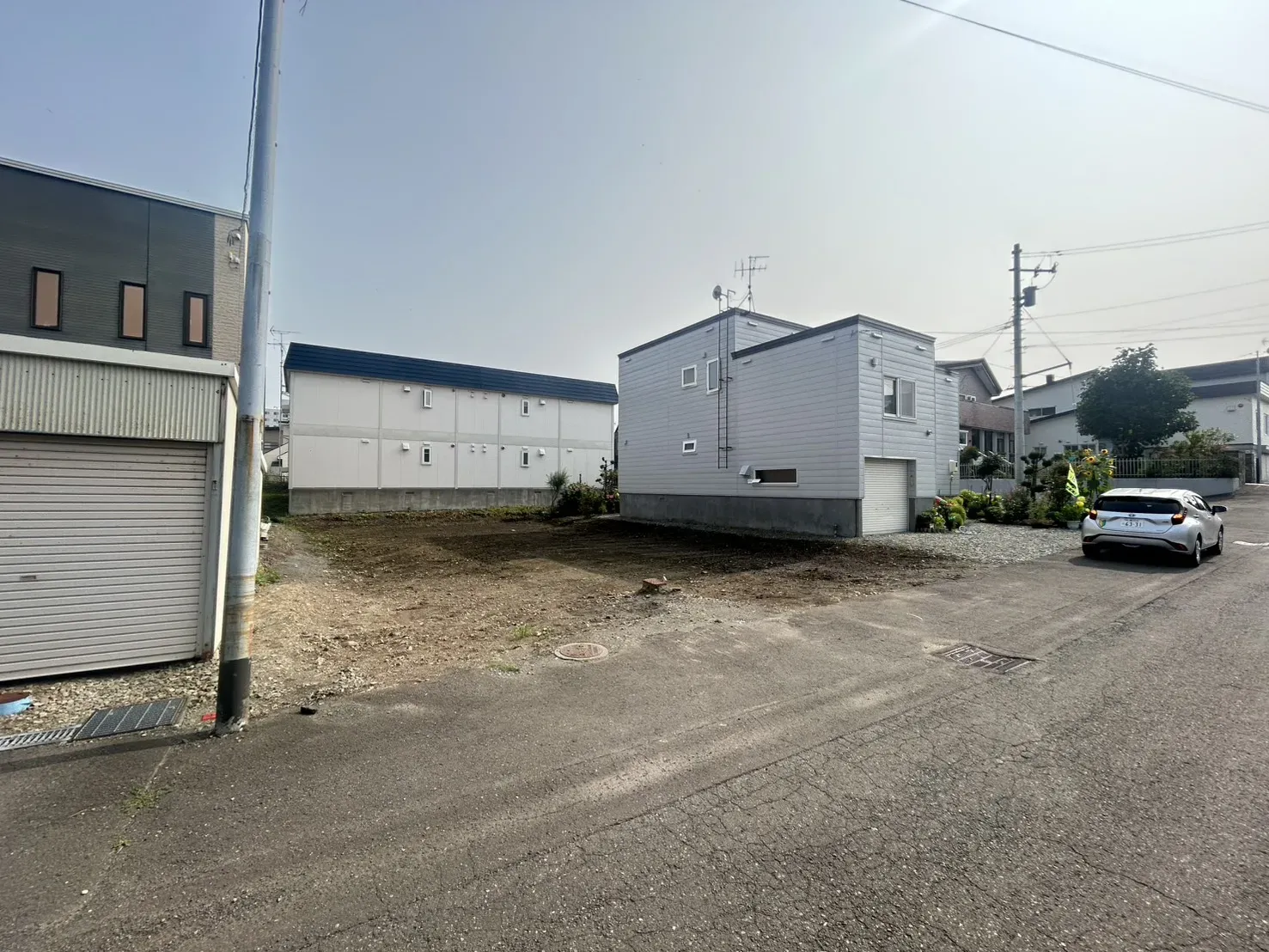 現地写真(右:1号棟、左2号棟)