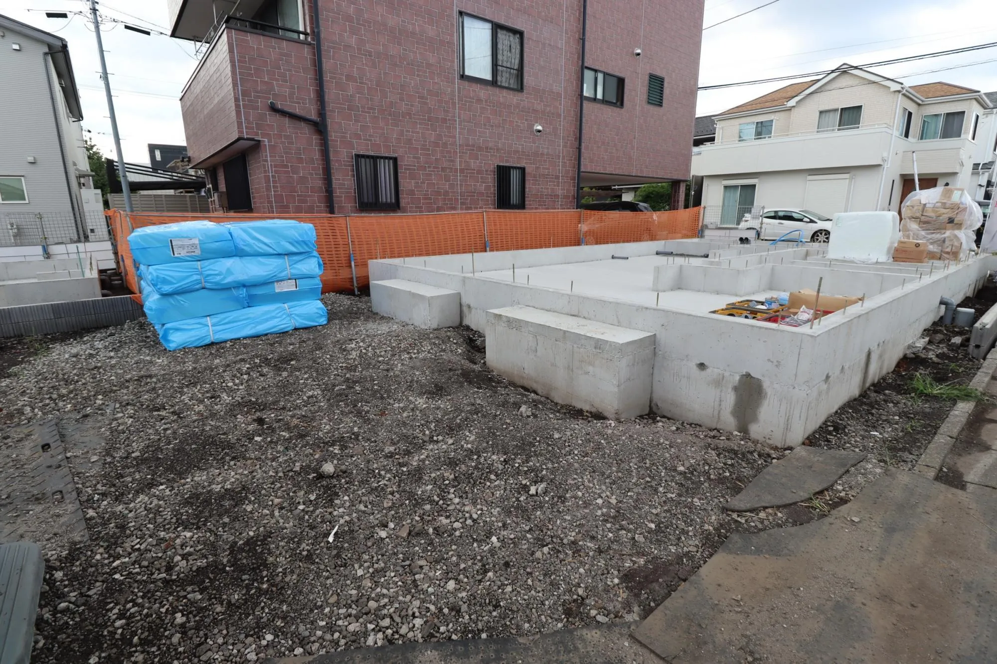 外観写真(基礎工事中)