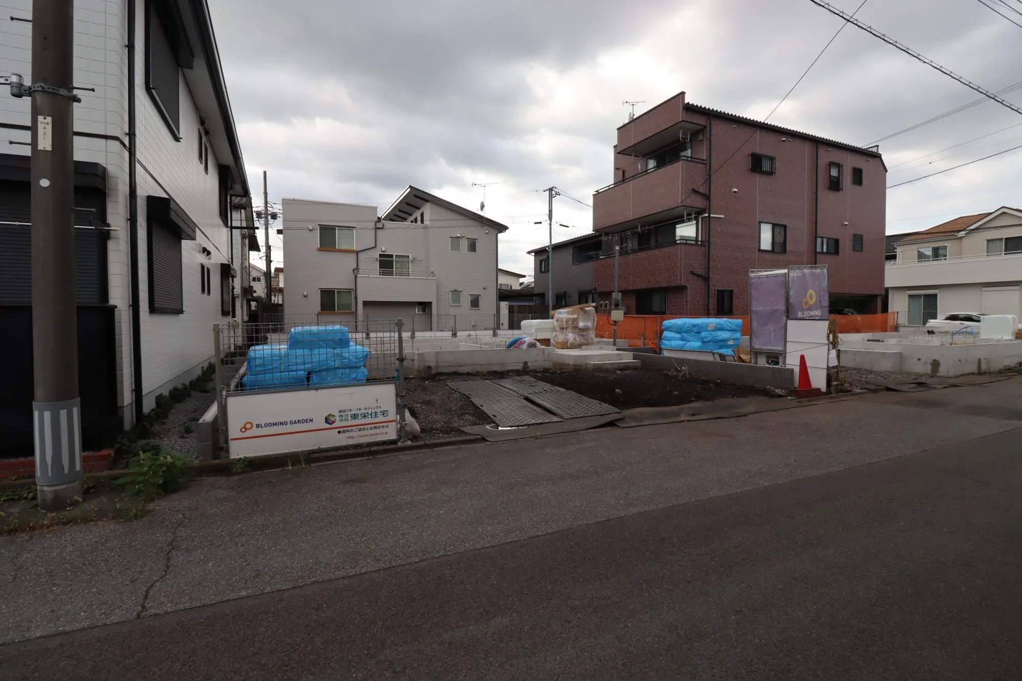 外観写真(基礎工事中)