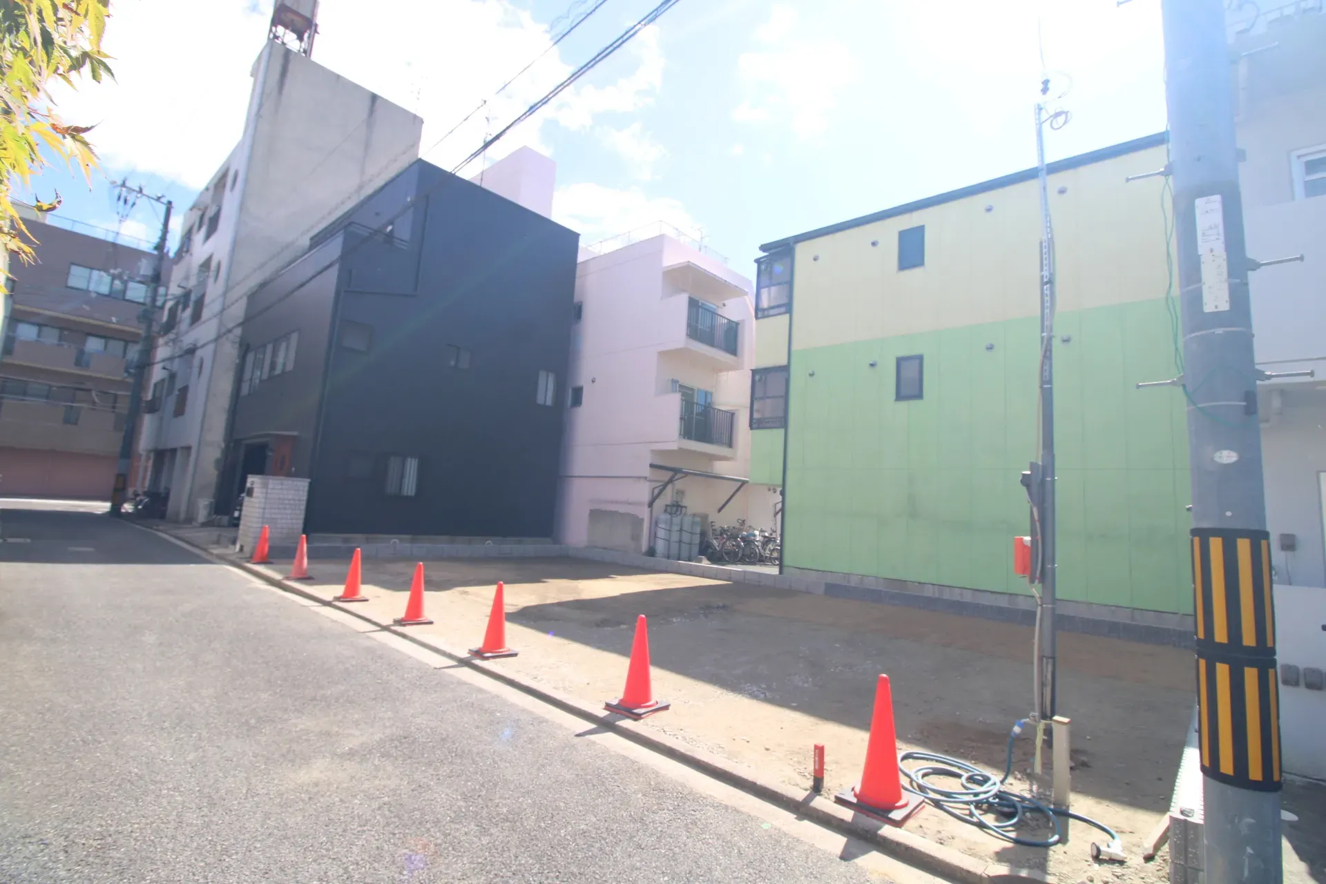 前面道路から見た宅地