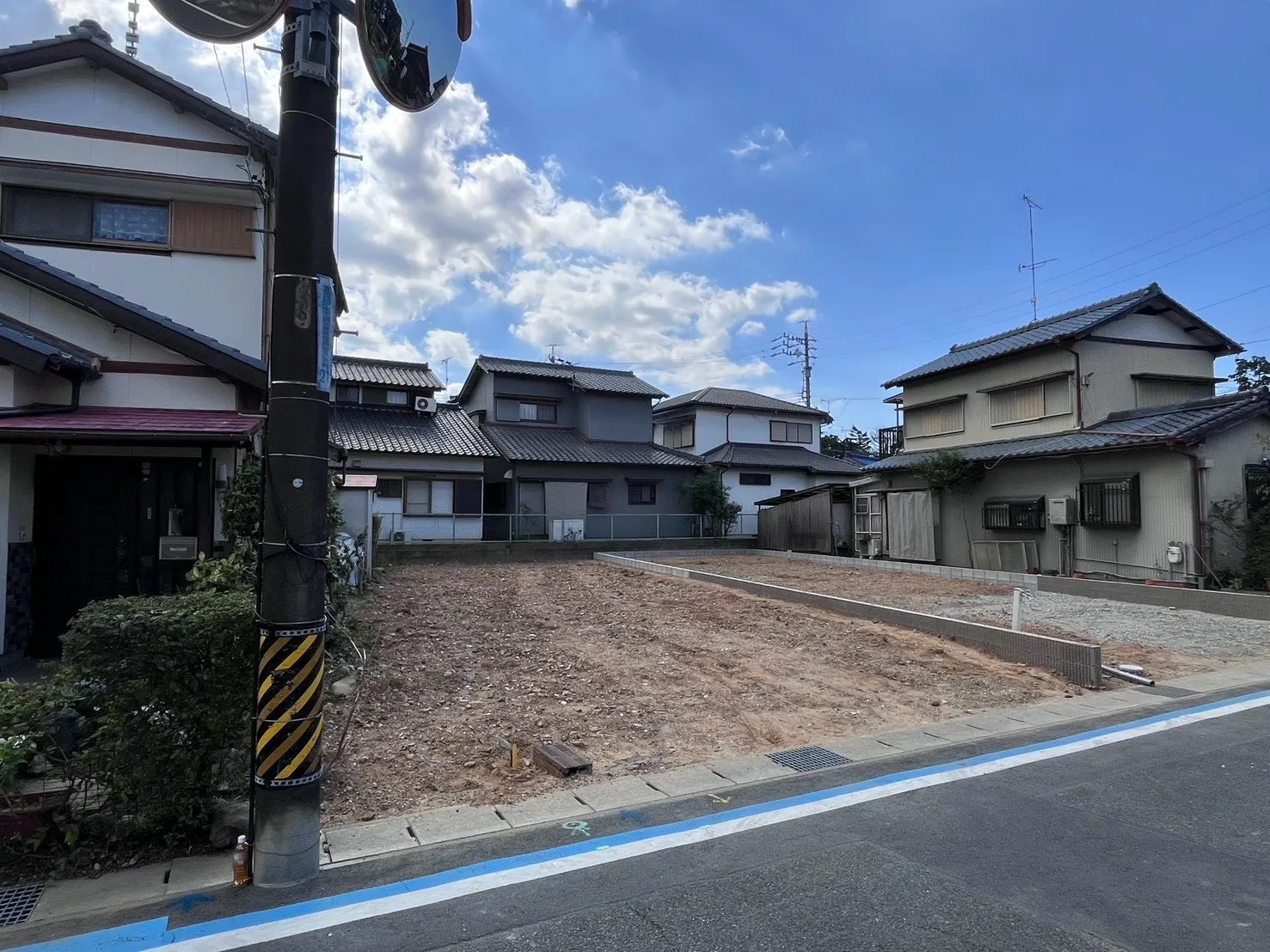 販売現地