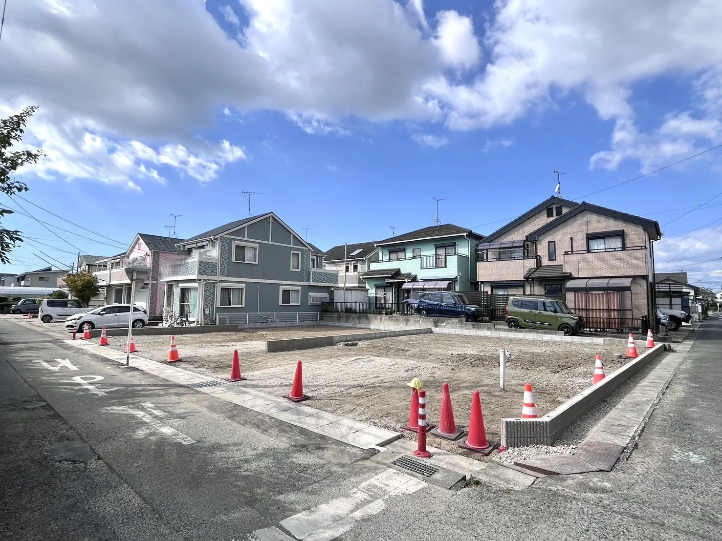 販売現地